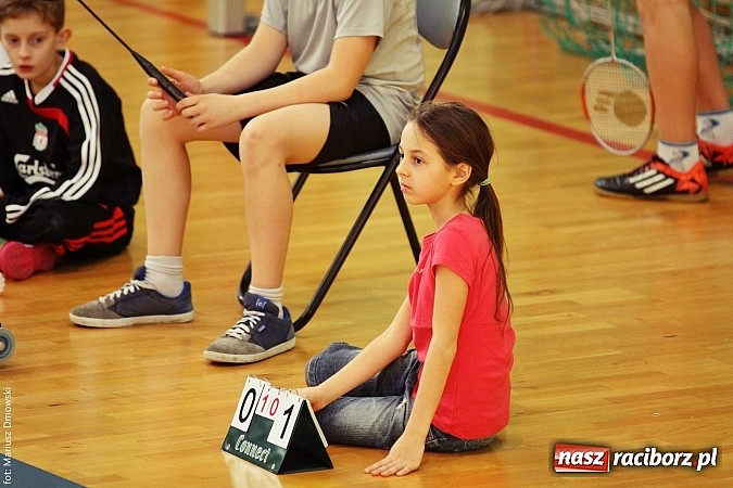 Zdjęcie w galerii na portalu naszraciborz.pl: Turniej badmintona na Arenie Rafako wiadomości z regionu