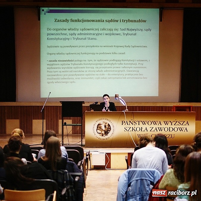 Zdjęcie w galerii na portalu naszraciborz.pl: Korzystajmy ze swoich praw - wykład otwarty dr Beaty Kozickiej wiadomości z regionu