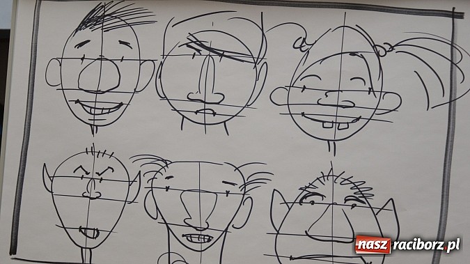 Zdjęcie w galerii na portalu naszraciborz.pl: W książnicy ujawniono tajniki grafiki koncepcyjnej, bez której nie powstałyby ani Gwiezdne wojny wiadomości z regionu