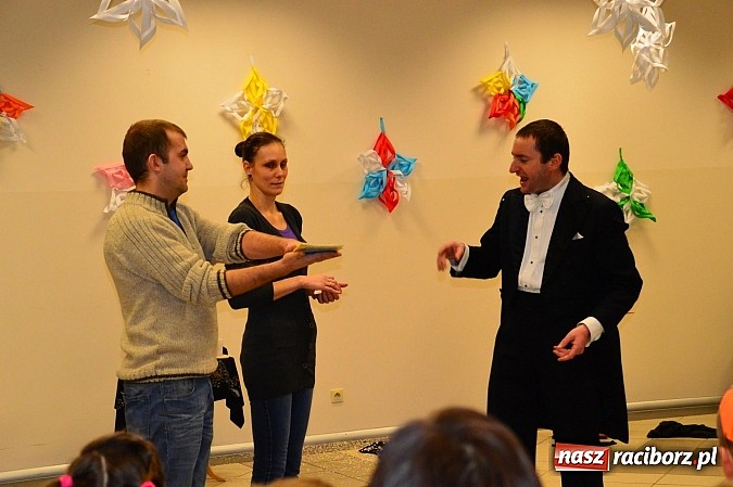 Zdjęcie w galerii na portalu naszraciborz.pl: Bajkowo i kolorowo na balu przebierańc&oacute;w w Pietrowicach Wielkich wiadomości z regionu