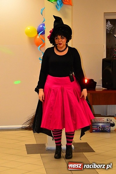 Zdjęcie w galerii na portalu naszraciborz.pl: Bajkowo i kolorowo na balu przebierańc&oacute;w w Pietrowicach Wielkich wiadomości z regionu