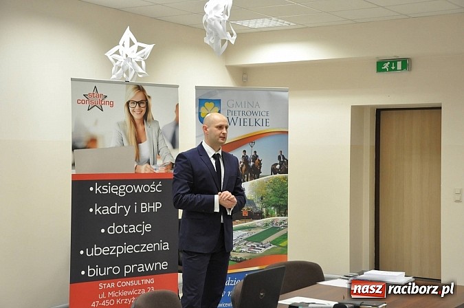 Zdjęcie w galerii na portalu naszraciborz.pl: Akademia biznesu dotarła do Pietrowic Wlk. wiadomości z regionu