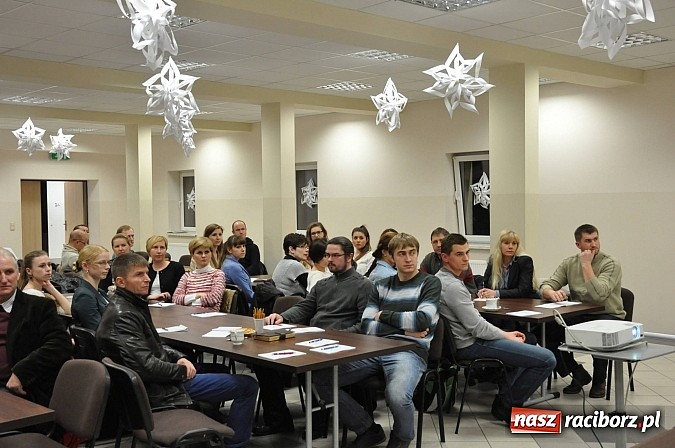 Zdjęcie w galerii na portalu naszraciborz.pl: Akademia biznesu dotarła do Pietrowic Wlk. wiadomości z regionu