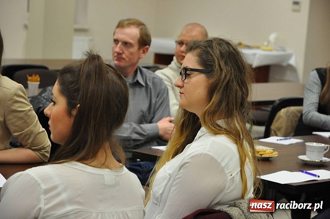Zdjęcie w galerii na portalu naszraciborz.pl: Akademia biznesu dotarła do Pietrowic Wlk. wiadomości z regionu