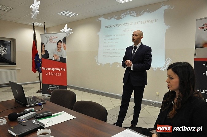 Zdjęcie w galerii na portalu naszraciborz.pl: Akademia biznesu dotarła do Pietrowic Wlk. wiadomości z regionu