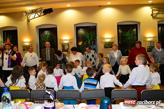 Zdjęcie w galerii na portalu naszraciborz.pl: Piękny występ bieńkowickich przedszkolaków wiadomości z regionu