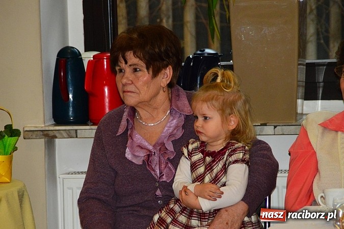 Zdjęcie w galerii na portalu naszraciborz.pl: Piękny występ bieńkowickich przedszkolaków wiadomości z regionu