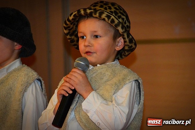 Zdjęcie w galerii na portalu naszraciborz.pl: Piękny występ bieńkowickich przedszkolaków wiadomości z regionu