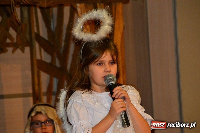 Zdjęcie w galerii na portalu naszraciborz.pl: Piękny występ bieńkowickich przedszkolaków wiadomości z regionu