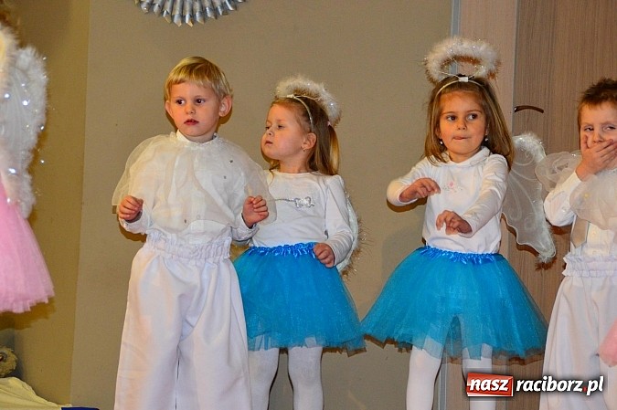 Zdjęcie w galerii na portalu naszraciborz.pl: Piękny występ bieńkowickich przedszkolaków wiadomości z regionu