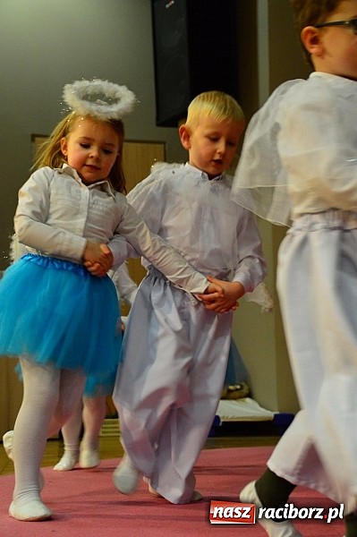 Zdjęcie w galerii na portalu naszraciborz.pl: Piękny występ bieńkowickich przedszkolaków wiadomości z regionu