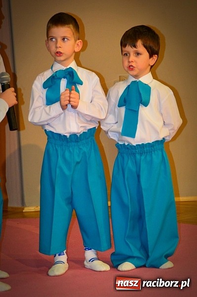 Zdjęcie w galerii na portalu naszraciborz.pl: Piękny występ bieńkowickich przedszkolaków wiadomości z regionu