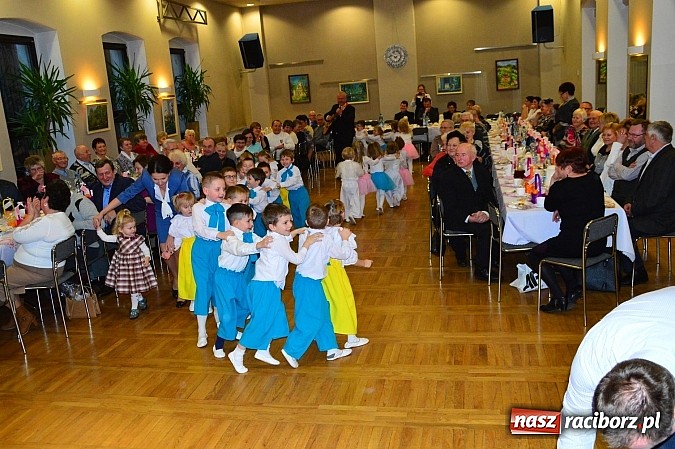 Zdjęcie w galerii na portalu naszraciborz.pl: Piękny występ bieńkowickich przedszkolaków wiadomości z regionu