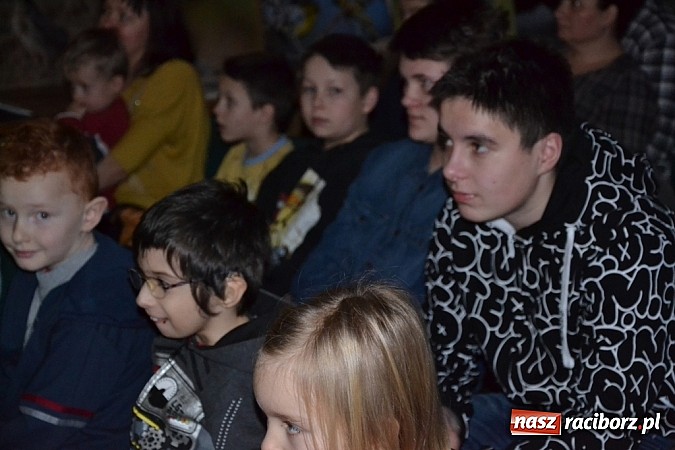 Zdjęcie w galerii na portalu naszraciborz.pl: Czym różni się pierwiosnek od piecuszka?  wiadomości z regionu