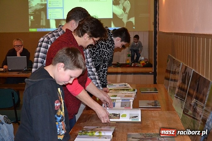 Zdjęcie w galerii na portalu naszraciborz.pl: Czym różni się pierwiosnek od piecuszka?  wiadomości z regionu