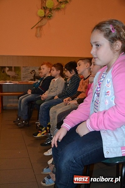 Zdjęcie w galerii na portalu naszraciborz.pl: Czym różni się pierwiosnek od piecuszka?  wiadomości z regionu