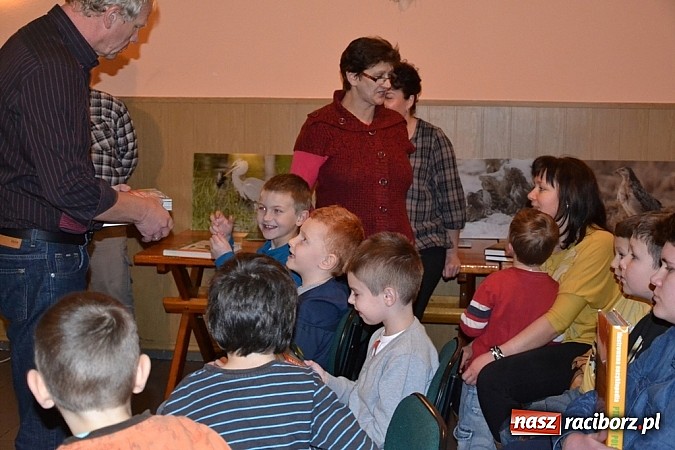 Zdjęcie w galerii na portalu naszraciborz.pl: Czym różni się pierwiosnek od piecuszka?  wiadomości z regionu