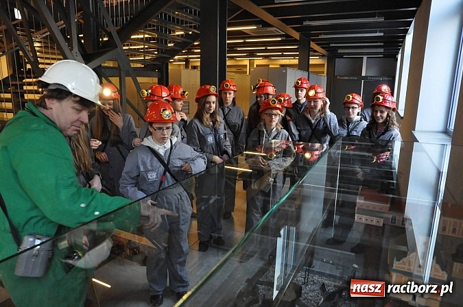 Zdjęcie w galerii na portalu naszraciborz.pl: Młodzież z Krzyżanowic i Pietrowic Wielkich wróciła z warsztatów biznesowych wiadomości z regionu