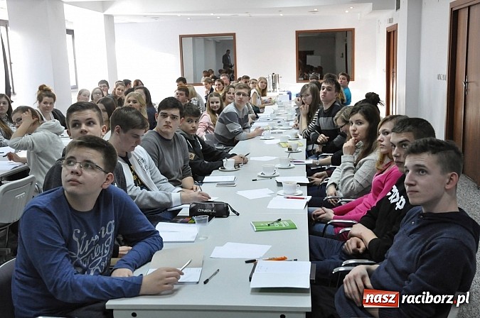 Zdjęcie w galerii na portalu naszraciborz.pl: Młodzież z Krzyżanowic i Pietrowic Wielkich wróciła z warsztatów biznesowych wiadomości z regionu