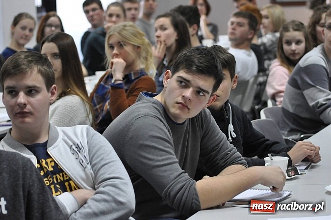 Zdjęcie w galerii na portalu naszraciborz.pl: Młodzież z Krzyżanowic i Pietrowic Wielkich wróciła z warsztatów biznesowych wiadomości z regionu