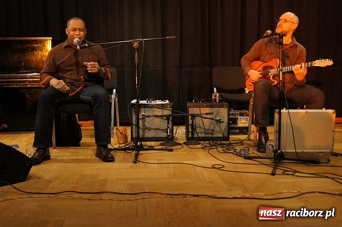 Zdjęcie w galerii na portalu naszraciborz.pl: Świetny Russ z Chicago zagrał w RCK wiadomości z regionu