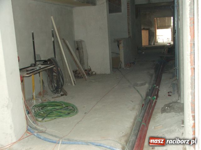 Zdjęcie w galerii na portalu naszraciborz.pl: Zielona Trzynastka przykuwa wzrok wiadomości z regionu