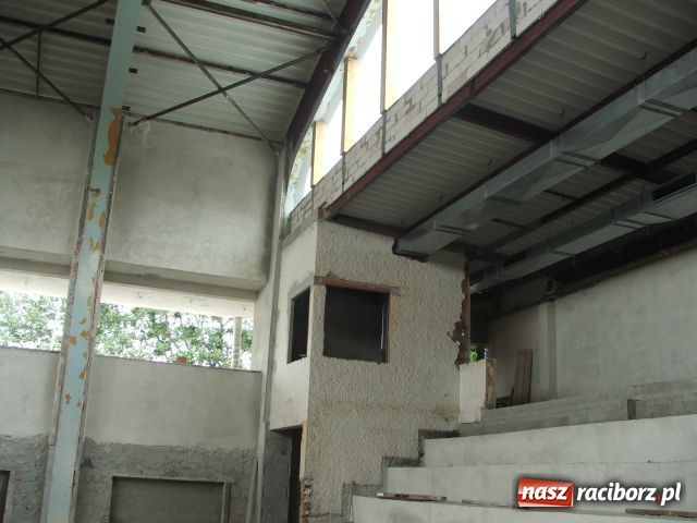 Zdjęcie w galerii na portalu naszraciborz.pl: Zielona Trzynastka przykuwa wzrok wiadomości z regionu