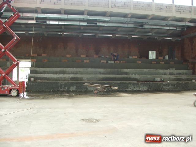 Zdjęcie w galerii na portalu naszraciborz.pl: Zielona Trzynastka przykuwa wzrok wiadomości z regionu