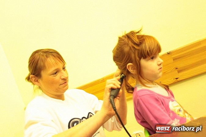 Zdjęcie w galerii na portalu naszraciborz.pl: Zaczarowana wojnowicka szkoła mody wiadomości z regionu