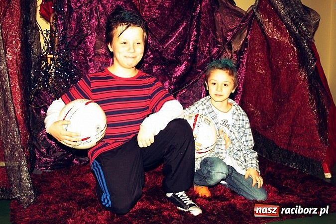 Zdjęcie w galerii na portalu naszraciborz.pl: Zaczarowana wojnowicka szkoła mody wiadomości z regionu