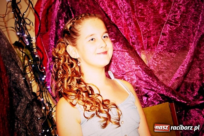 Zdjęcie w galerii na portalu naszraciborz.pl: Zaczarowana wojnowicka szkoła mody wiadomości z regionu