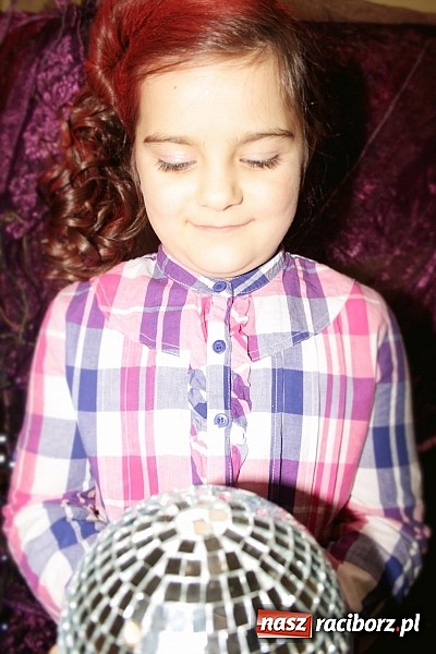 Zdjęcie w galerii na portalu naszraciborz.pl: Zaczarowana wojnowicka szkoła mody wiadomości z regionu