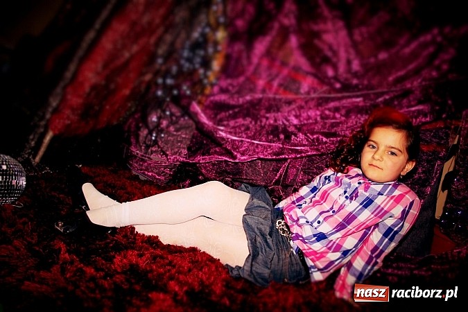 Zdjęcie w galerii na portalu naszraciborz.pl: Zaczarowana wojnowicka szkoła mody wiadomości z regionu