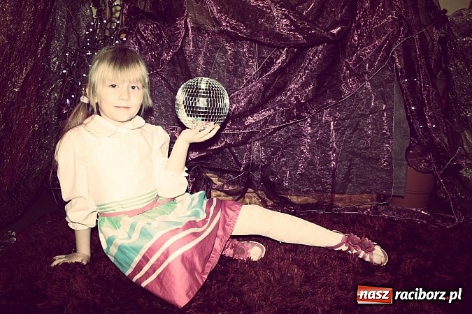 Zdjęcie w galerii na portalu naszraciborz.pl: Zaczarowana wojnowicka szkoła mody wiadomości z regionu