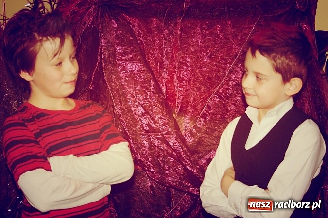 Zdjęcie w galerii na portalu naszraciborz.pl: Zaczarowana wojnowicka szkoła mody wiadomości z regionu