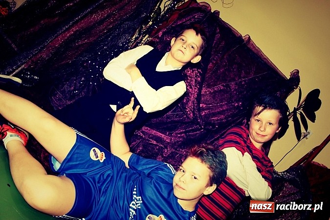 Zdjęcie w galerii na portalu naszraciborz.pl: Zaczarowana wojnowicka szkoła mody wiadomości z regionu