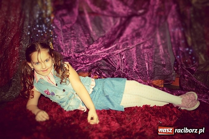 Zdjęcie w galerii na portalu naszraciborz.pl: Zaczarowana wojnowicka szkoła mody wiadomości z regionu