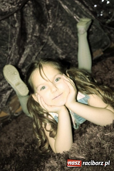 Zdjęcie w galerii na portalu naszraciborz.pl: Zaczarowana wojnowicka szkoła mody wiadomości z regionu