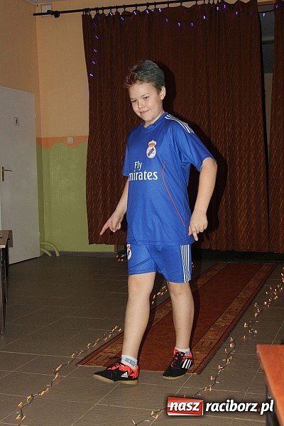 Zdjęcie w galerii na portalu naszraciborz.pl: Zaczarowana wojnowicka szkoła mody wiadomości z regionu