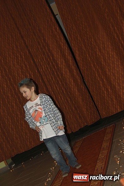 Zdjęcie w galerii na portalu naszraciborz.pl: Zaczarowana wojnowicka szkoła mody wiadomości z regionu