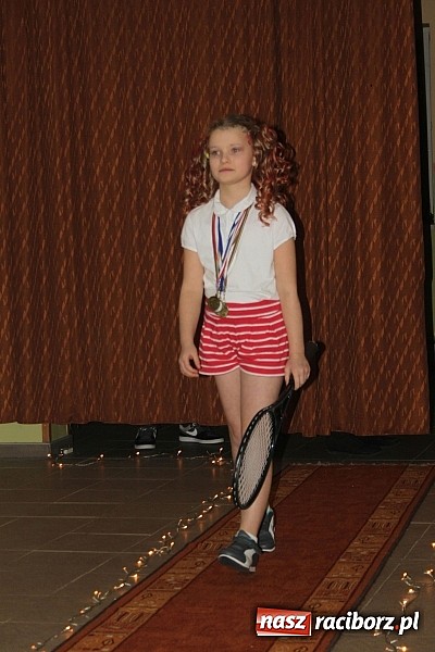 Zdjęcie w galerii na portalu naszraciborz.pl: Zaczarowana wojnowicka szkoła mody wiadomości z regionu