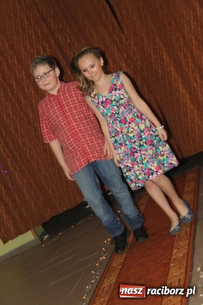 Zdjęcie w galerii na portalu naszraciborz.pl: Zaczarowana wojnowicka szkoła mody wiadomości z regionu