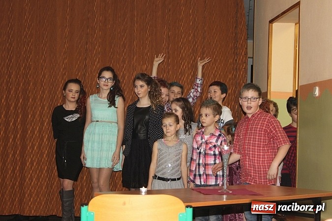 Zdjęcie w galerii na portalu naszraciborz.pl: Zaczarowana wojnowicka szkoła mody wiadomości z regionu