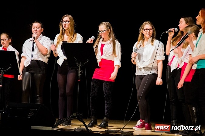 Zdjęcie w galerii na portalu naszraciborz.pl: Podsumowanie warsztatów tanecznych i wokalnych w RCK wiadomości z regionu
