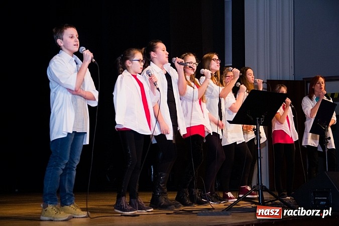 Zdjęcie w galerii na portalu naszraciborz.pl: Podsumowanie warsztatów tanecznych i wokalnych w RCK wiadomości z regionu