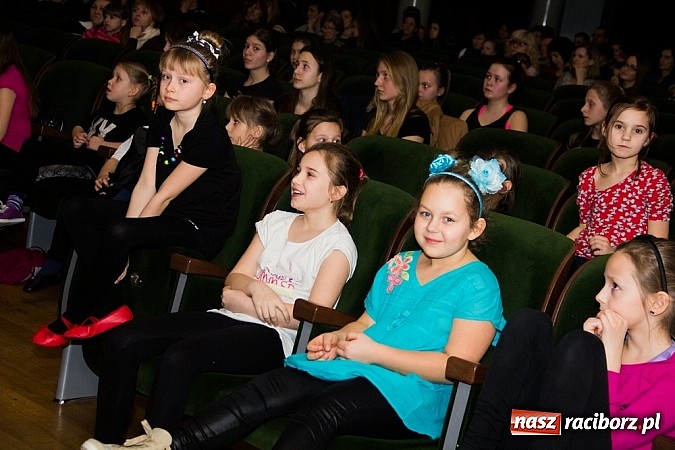 Zdjęcie w galerii na portalu naszraciborz.pl: Podsumowanie warsztatów tanecznych i wokalnych w RCK wiadomości z regionu