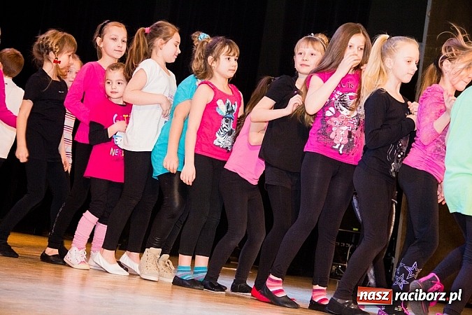 Zdjęcie w galerii na portalu naszraciborz.pl: Podsumowanie warsztatów tanecznych i wokalnych w RCK wiadomości z regionu