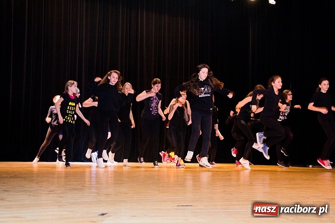 Zdjęcie w galerii na portalu naszraciborz.pl: Podsumowanie warsztatów tanecznych i wokalnych w RCK wiadomości z regionu