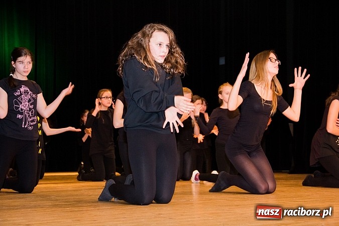 Zdjęcie w galerii na portalu naszraciborz.pl: Podsumowanie warsztatów tanecznych i wokalnych w RCK wiadomości z regionu