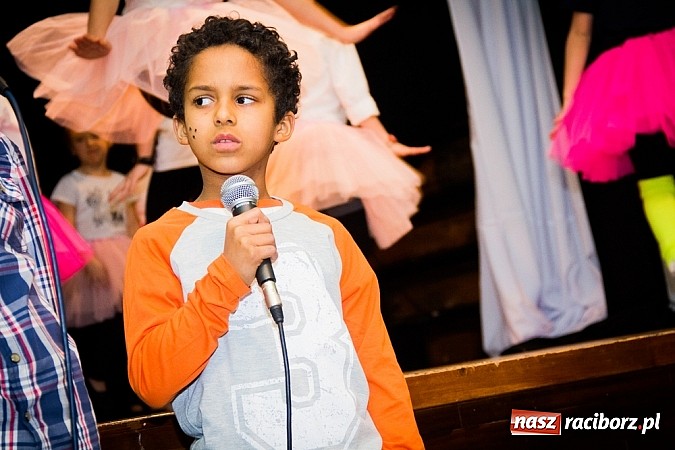 Zdjęcie w galerii na portalu naszraciborz.pl: Akademia Pana Kleksa zwieńczeniem zimowych warsztat&oacute;w w MDK wiadomości z regionu